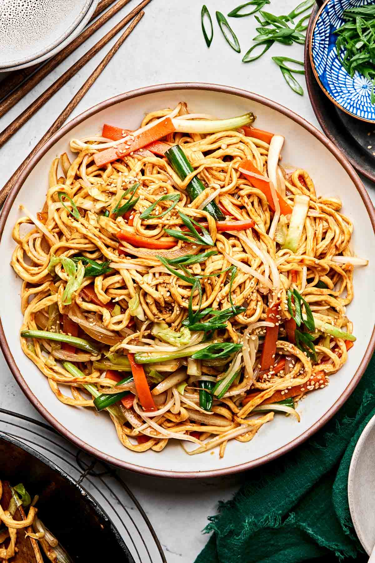 Photo of Fried Noodles with Vegetables and Meat Sauce