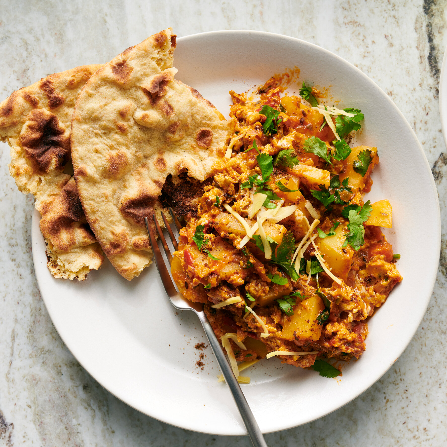 Photo of Aloo Anday (Potato & Eggs)